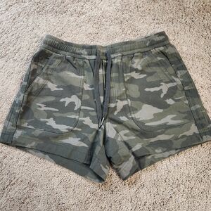 Athleta Farallon Shorts